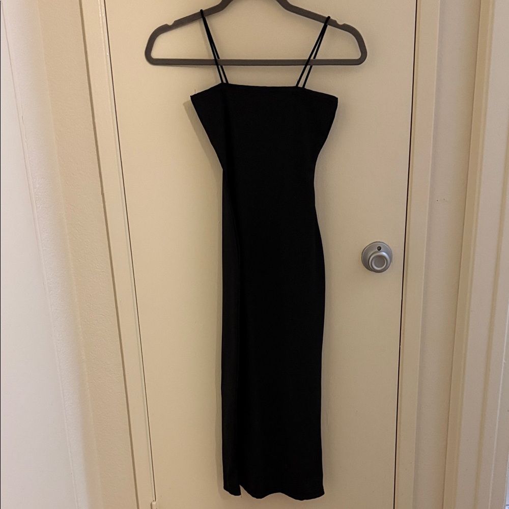 Elegant Black bodycon spaghetti Strap Dress